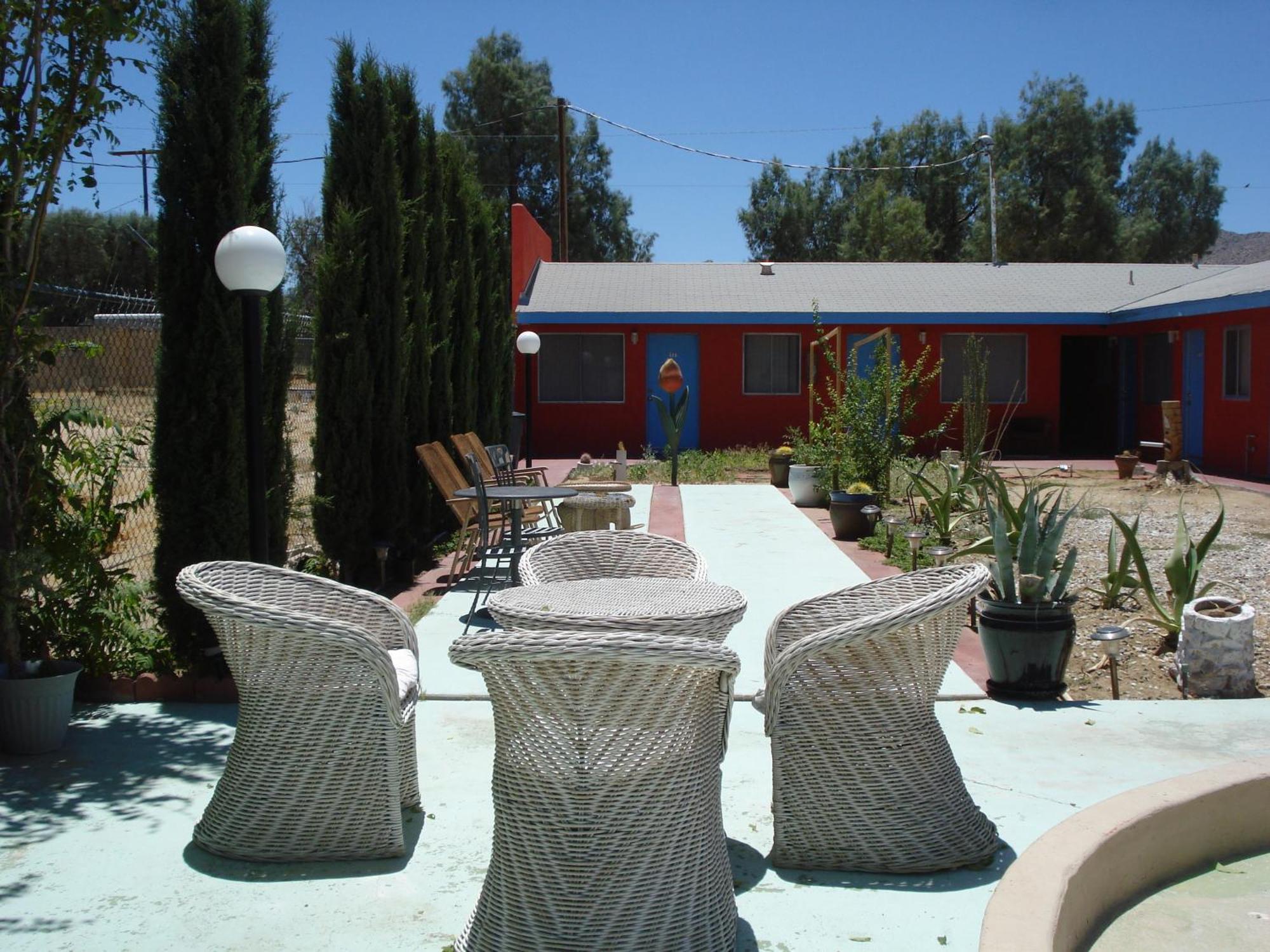 Safari Motor Inn - Joshua Tree Exterior photo